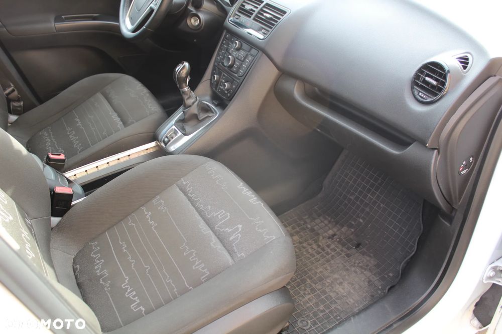 Opel Meriva - 21