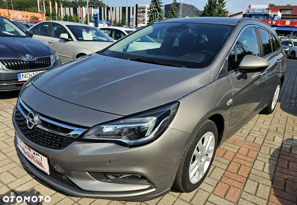 Opel Astra - 4