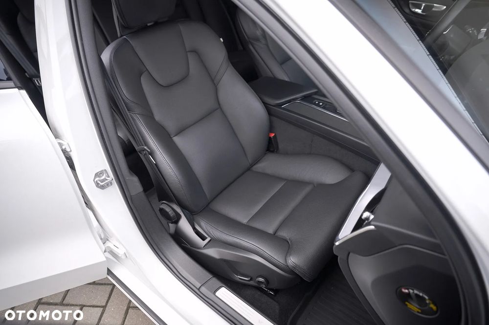 Volvo V60 - 30
