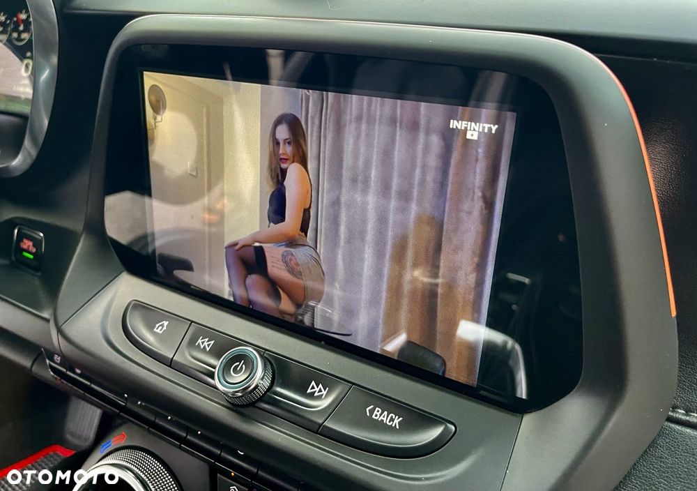 Chevrolet Camaro - 16