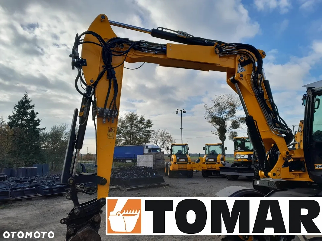 JCB HYDRADIG 110W - 12