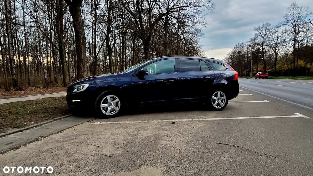 Volvo V60 D2 - 3
