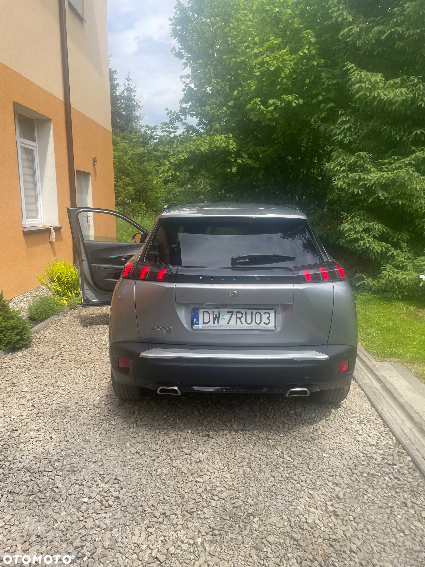 Peugeot 2008 1.2 PureTech Allure Pack S&S EAT8 - 3