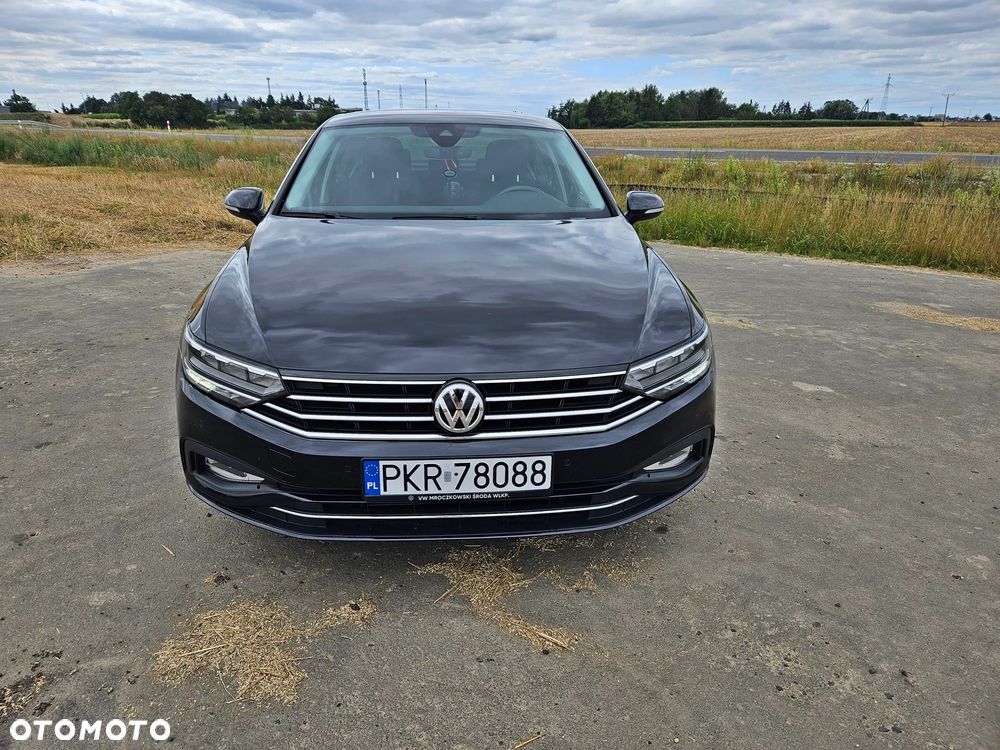 Volkswagen Passat 1.5 TSI OPF Elegance - 2