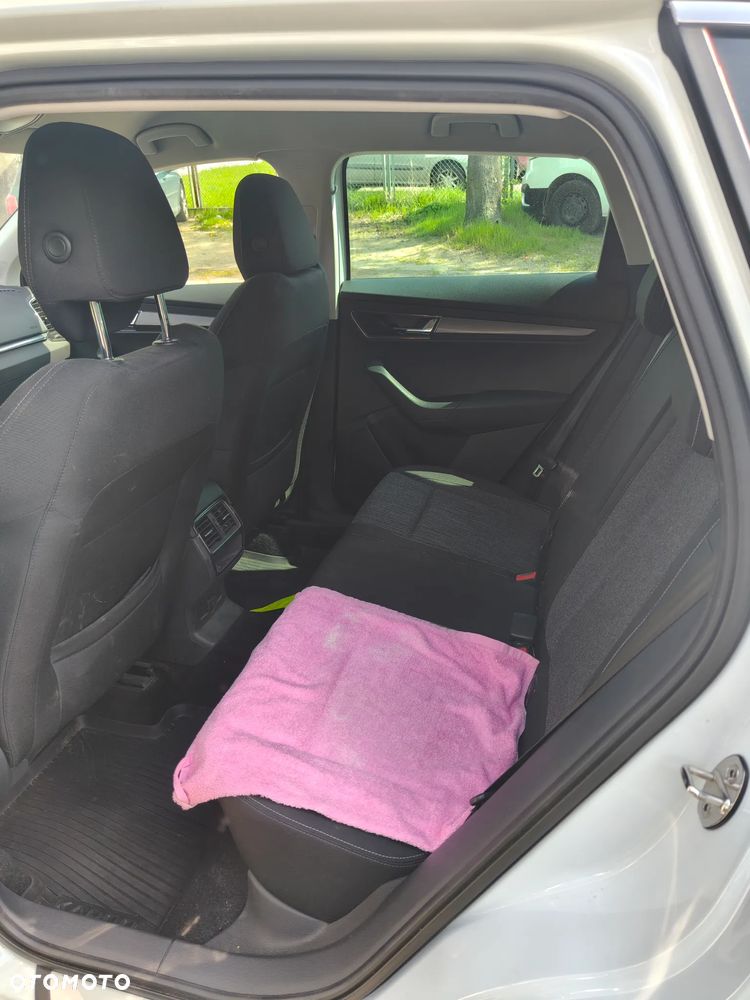 Skoda Karoq 1.5 TSI ACT 4x2 Style DSG - 11