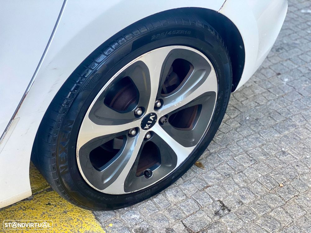 Kia Carens 1.7 CRDi ISG TX Aut. - 11