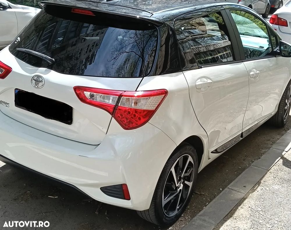 Toyota Yaris 1.5 L VVT-iE Y20 Collection - 3