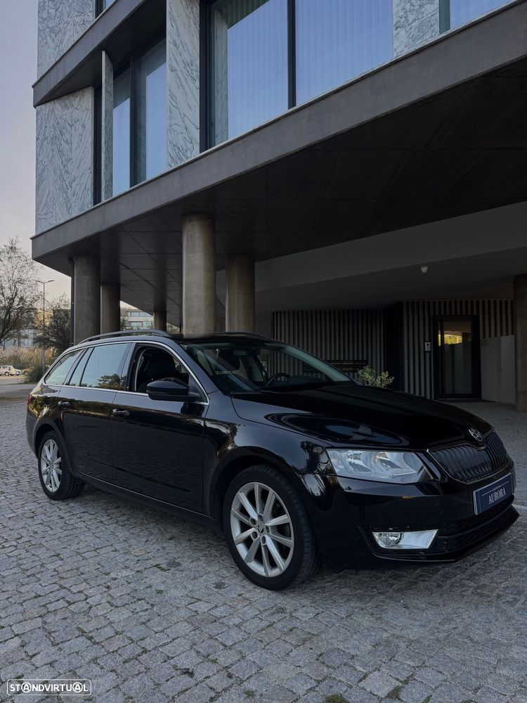 Skoda Octavia Break 1.6 TDi Style DSG - 4