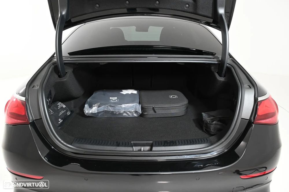 Mercedes-Benz E 300 de - 10