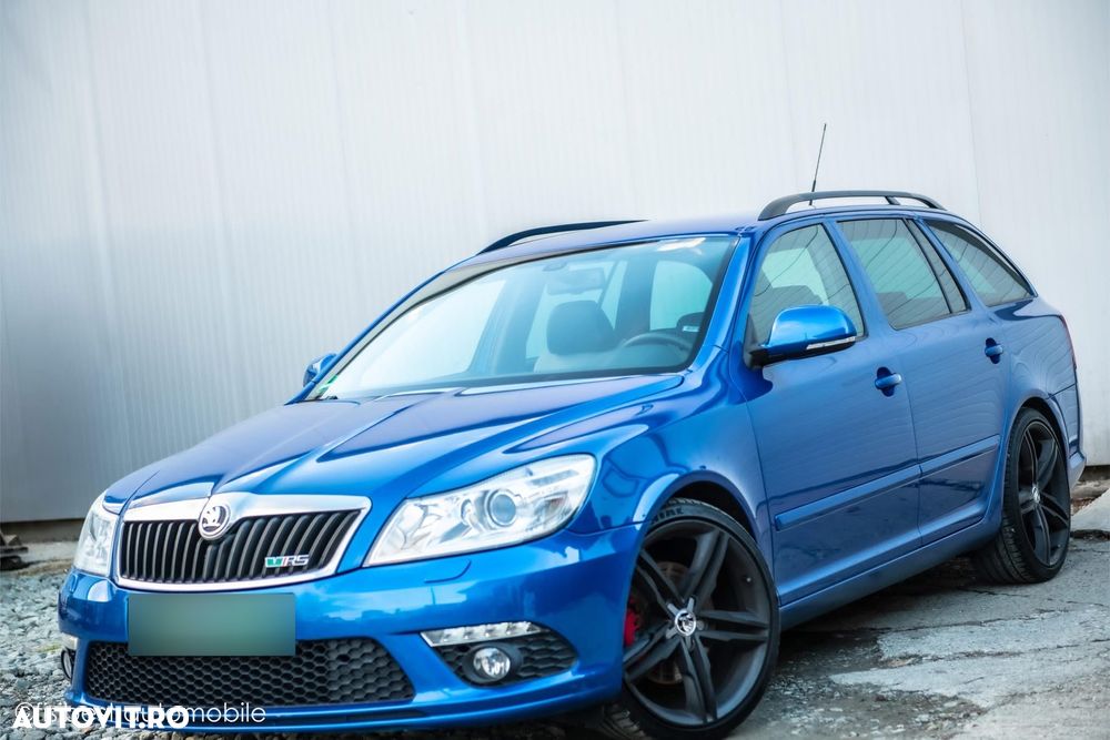 Skoda Octavia 2.0 TSI DSG RS - 1