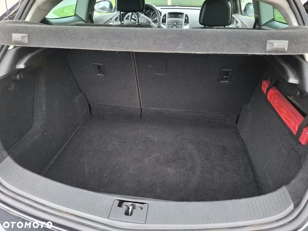 Opel Astra - 11