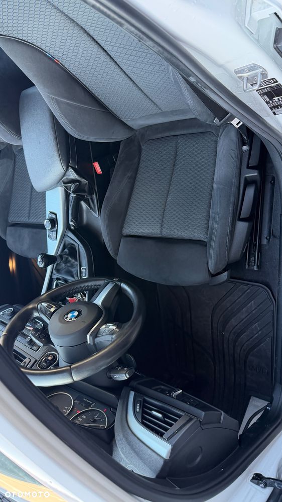 BMW Seria 1 118i M Sport - 8