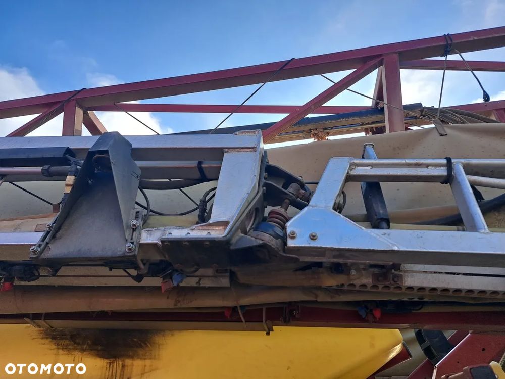 Hardi Commander 7000. 36 HAZ - 9