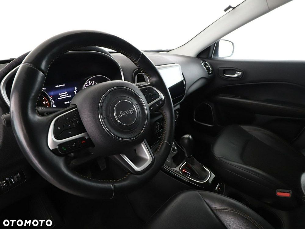 Jeep Compass 2.0 MJD Limited 4WD S&S - 32