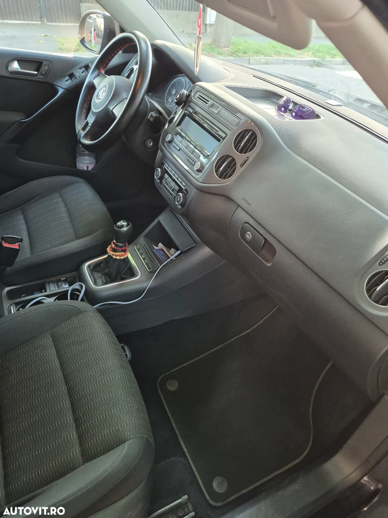 Volkswagen Tiguan - 8