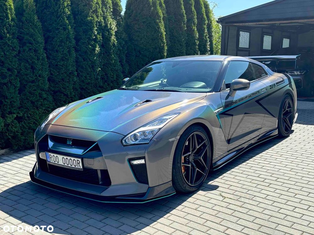 Nissan GT-R Prestige - 9