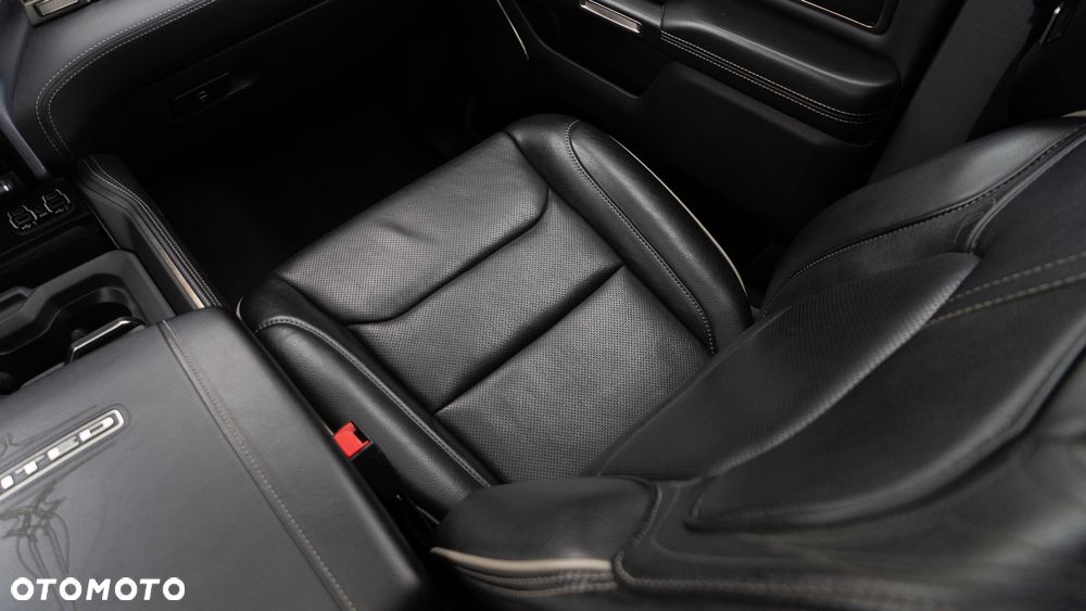 RAM 1500 Crew Cab Shortbed Limited - 13