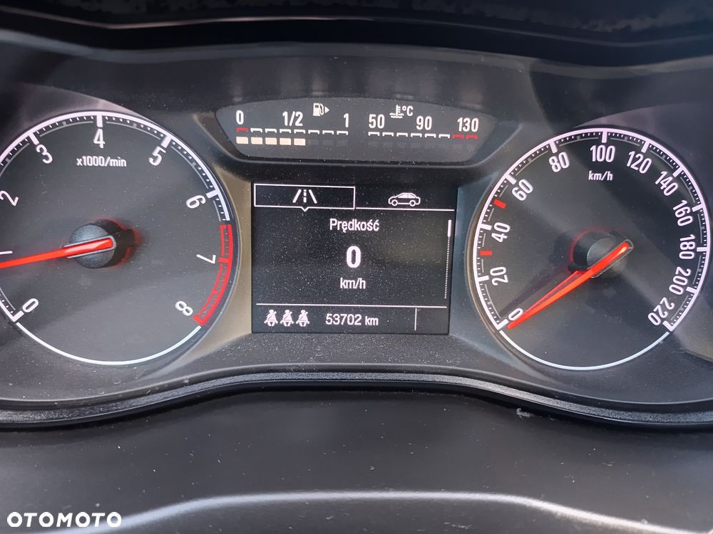 Opel Corsa - 8