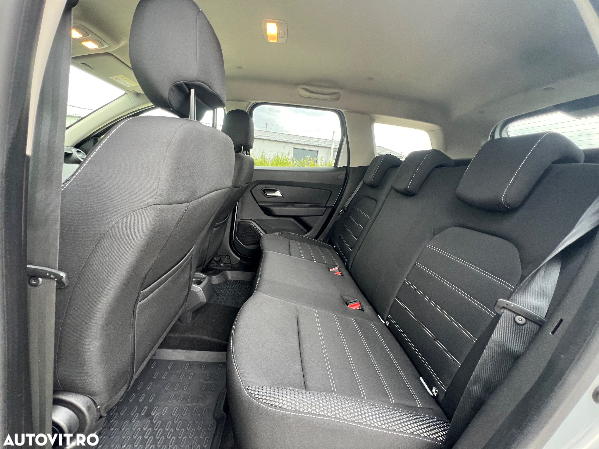 Dacia Duster Blue dCi 115 4WD Celebration - 15