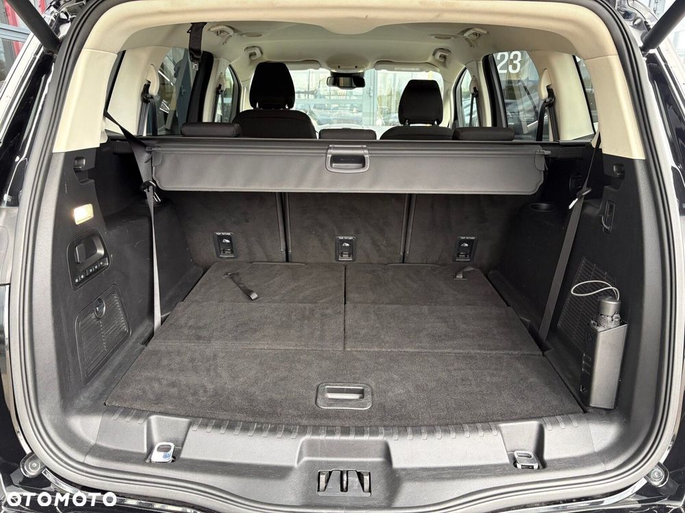 Ford S-Max - 18