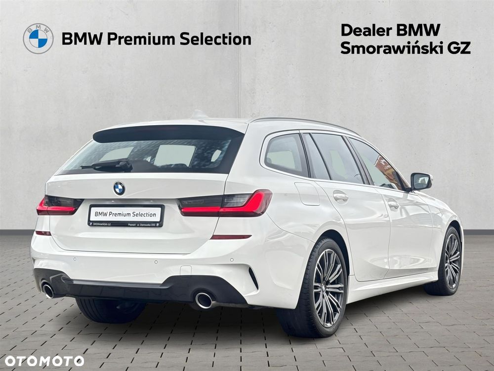 BMW Seria 3 320d xDrive - 24