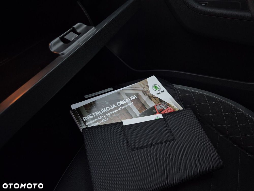 Skoda Fabia 1.0 TSI Ambition Plus - 38