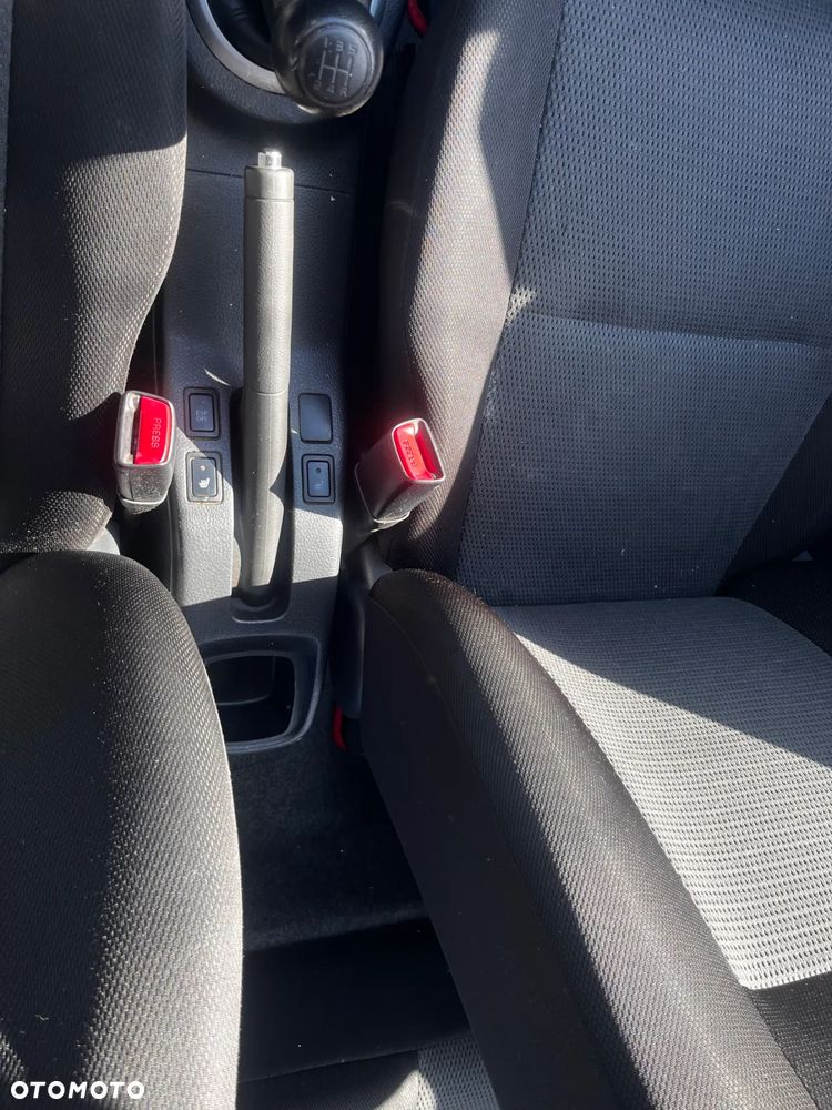 Suzuki SX4 1.6 GLX / Comfort - 11