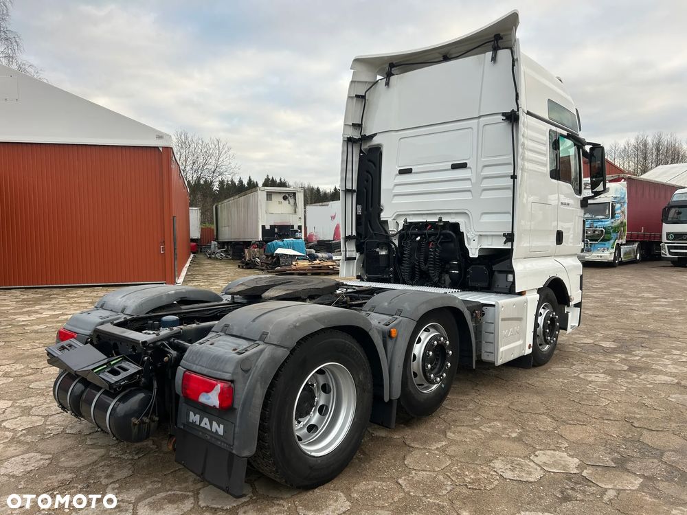 MAN TGX 26.510 KM 6x2 XXL RETARDER 65 000 KG DMC / 3 OSIOWY / REJESTRACJA 2020 ROK / PRZEBIEG 568 236 KM / ZIMOWE OPONY / WAGA / HAMULCE PRAWIE NOWE WSZYSTKIE OSIE PRAWIE 90% OKŁADZIN / JEDYNIE 9 TYS. MOTOGODZIN PRACY SILNIKA !! - 4