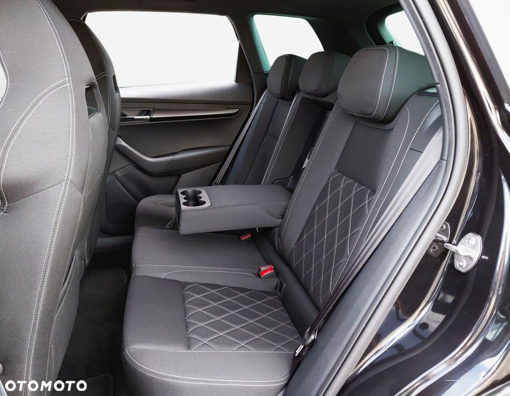 Skoda Karoq 2.0 TSI 4x4 Sportline DSG - 12