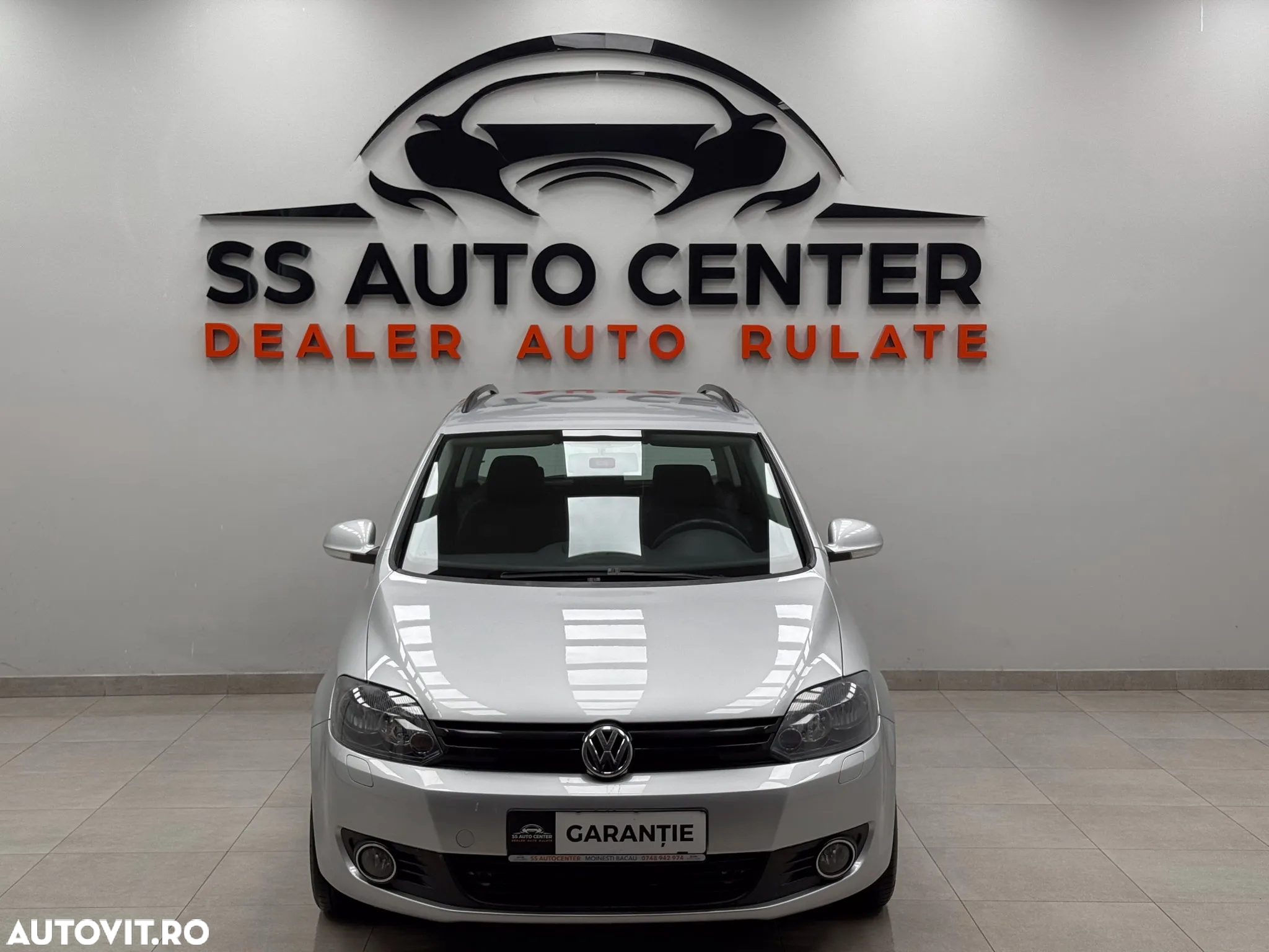 Volkswagen Golf Plus 2.0 TDI DPF Comfortline - 11