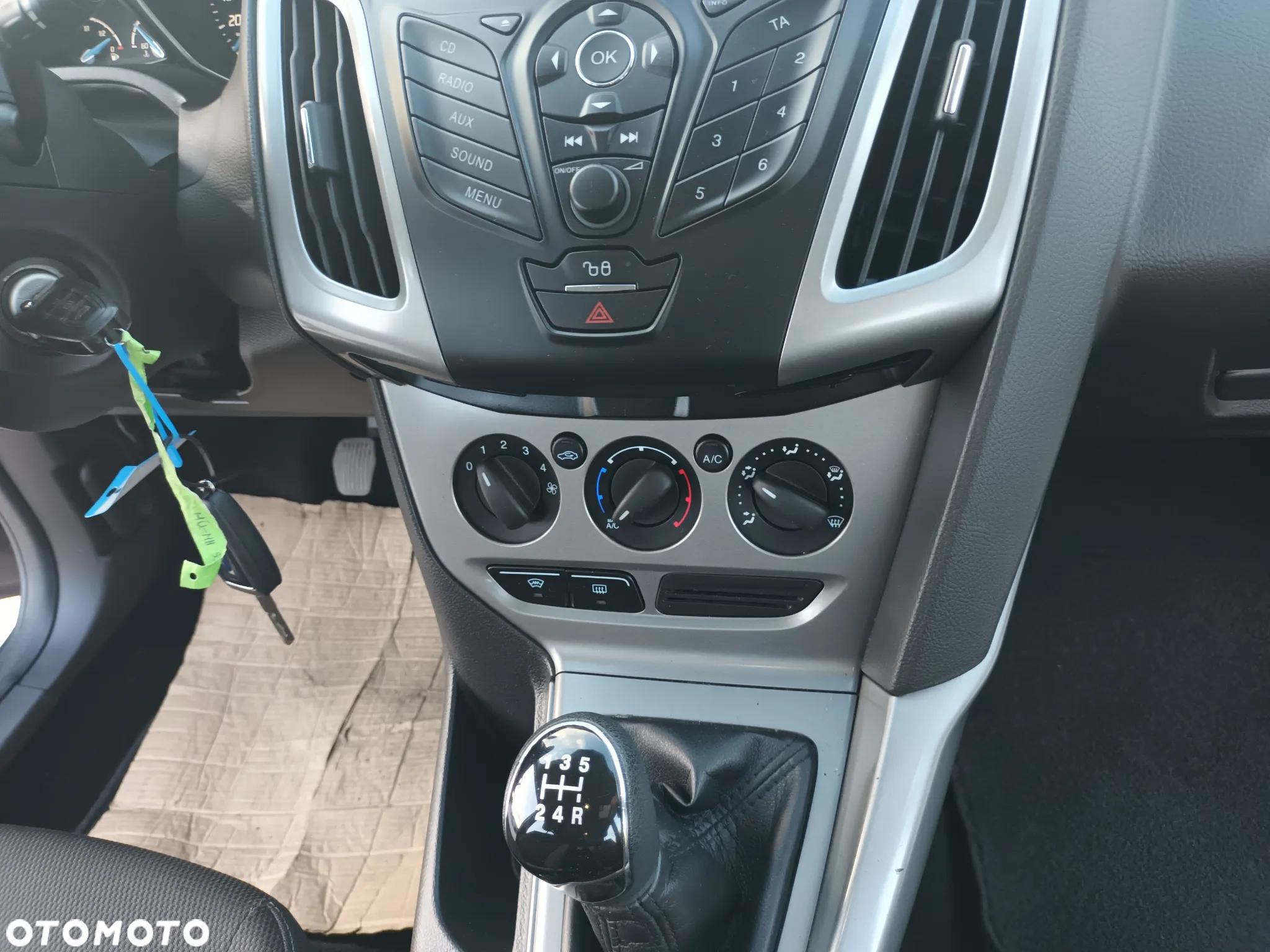 Ford Focus 1.6 Titanium - 29