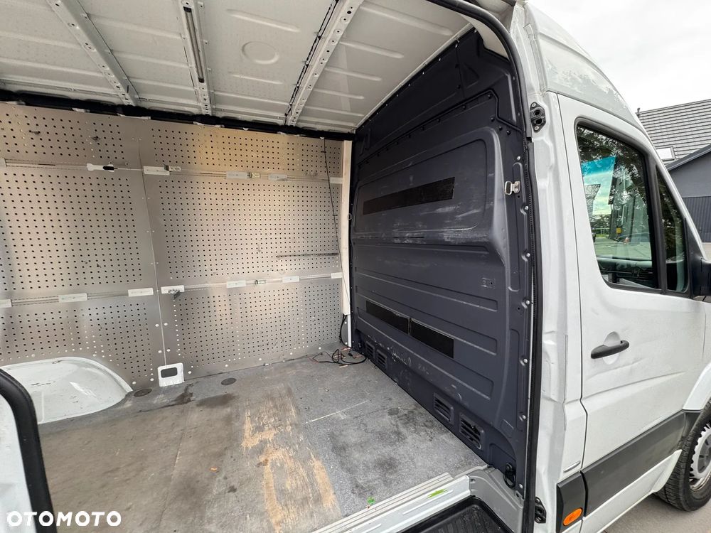 Mercedes-Benz SPRINTER SREDNIAK KLIMATYZACA - 8