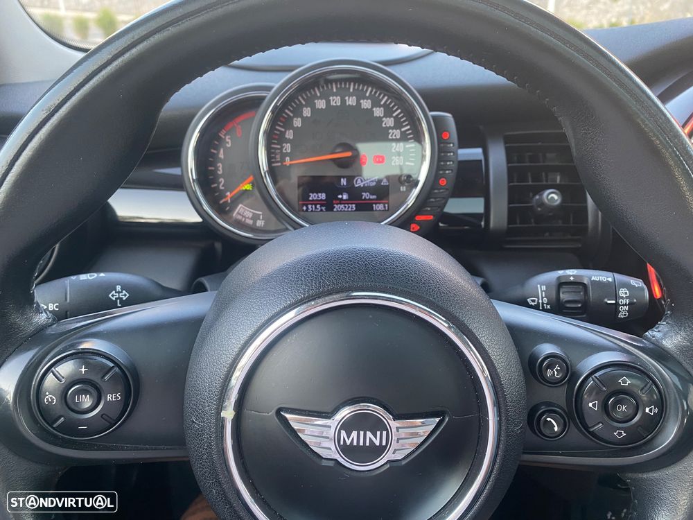 MINI Coupé Cooper SD - 11