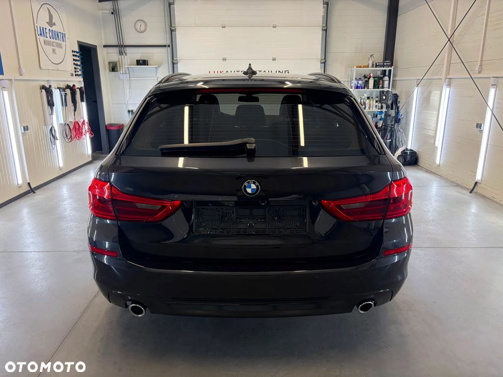 BMW Seria 5 520d Luxury Line - 3