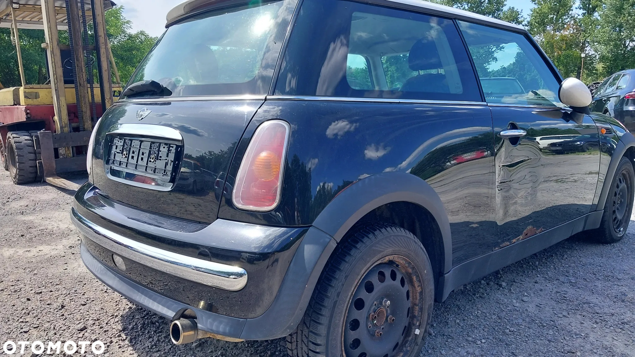 Mini Cooper I One R50 silnik 1.6 W10B16A benzyna drzwi maska zderzak cosmos black metalic 303 fotele wnętrze skóra boczki jasne skóry felgi koła szyba belka sanki lewarek konsola panel maglownica dach zamek drzwi prawy lewy przód Wszystkie części NA CZĘŚCI - 5