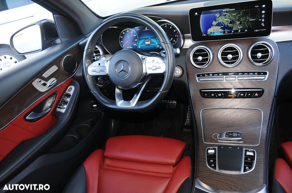 Mercedes-Benz GLC Coupe 300 4Matic 9G-TRONIC Exclusive - 13