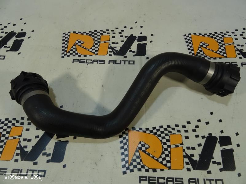 Tubo De Água Bmw 1 (F20)  7811129 04 / 781112904 / 130477 148378 10H - 6