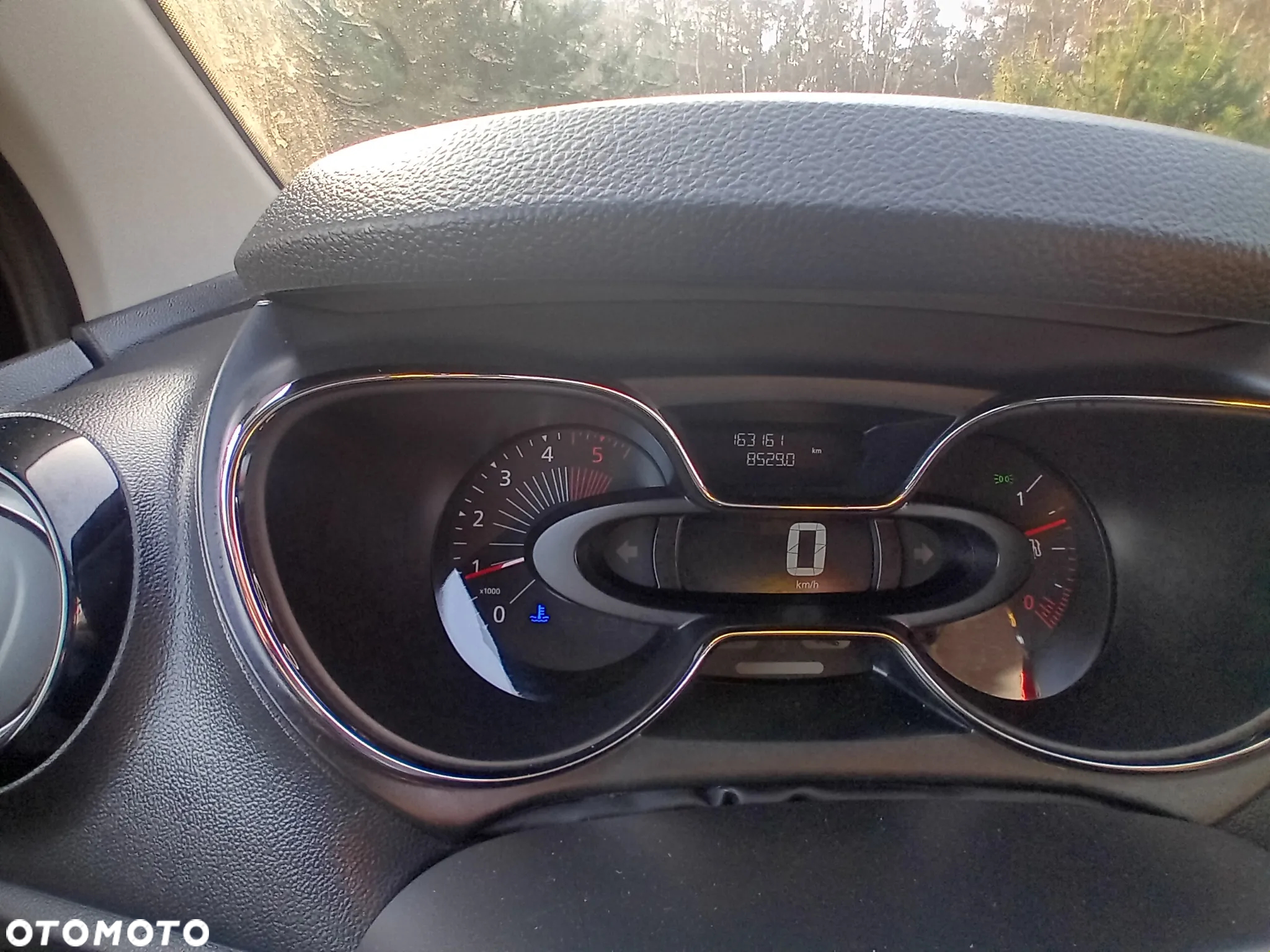 Renault Captur - 16