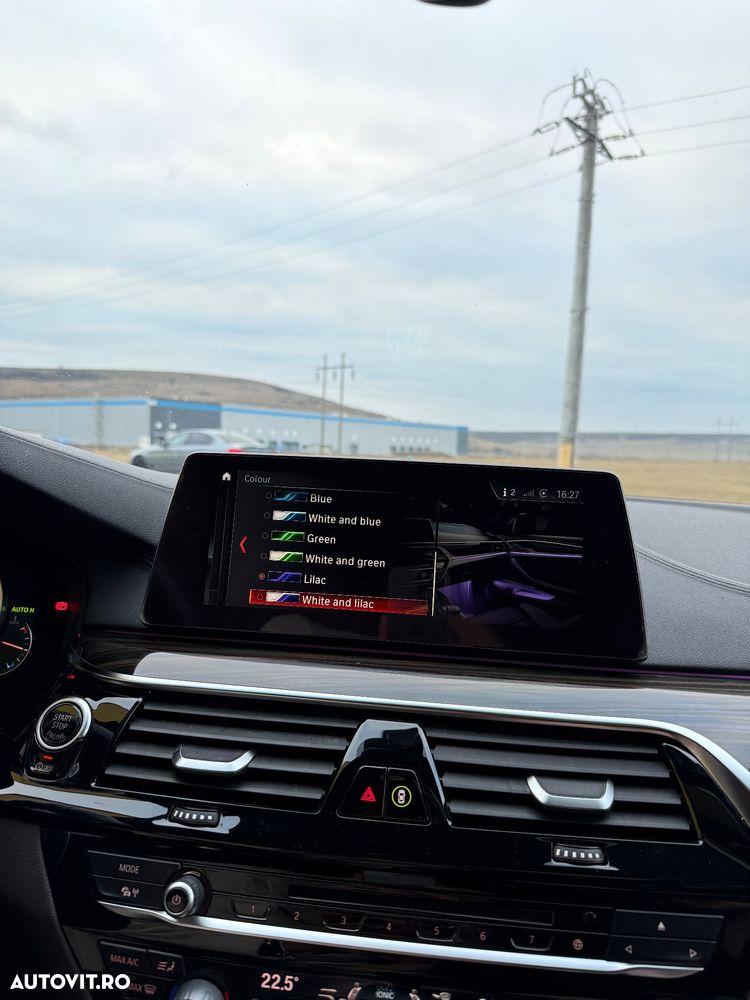 BMW Seria 5 530i xDrive AT - 12