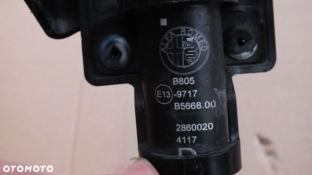 Spryskiwacz reflektorów lewy prawy Alfa Romeo Giulia - 2