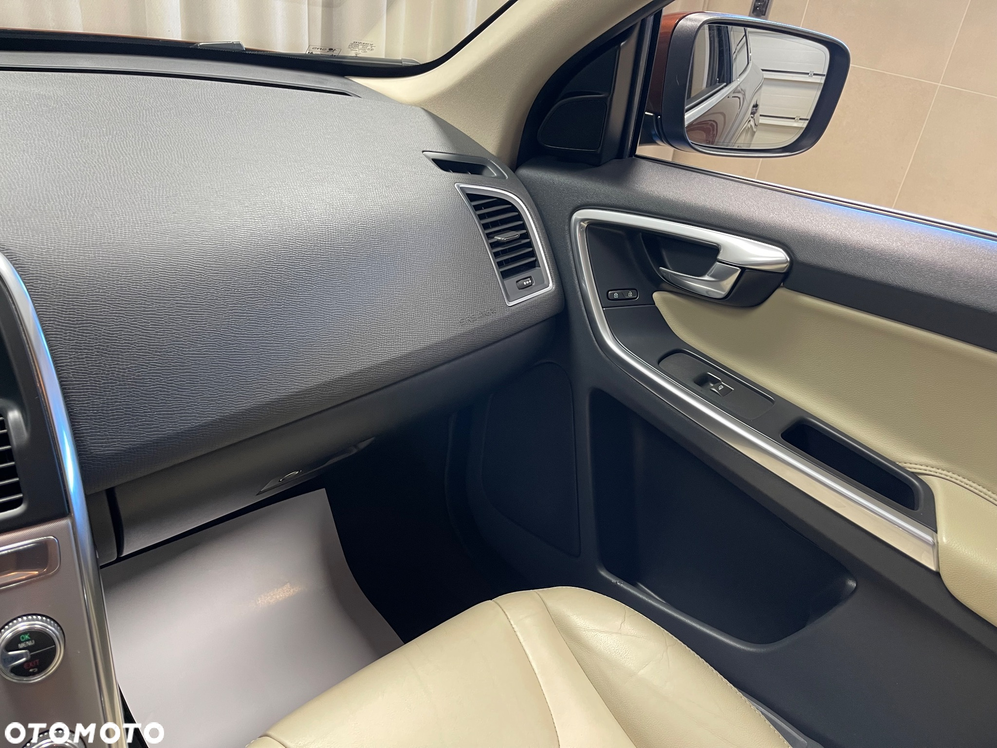 Volvo XC 60 D4 Drive-E Summum - 28