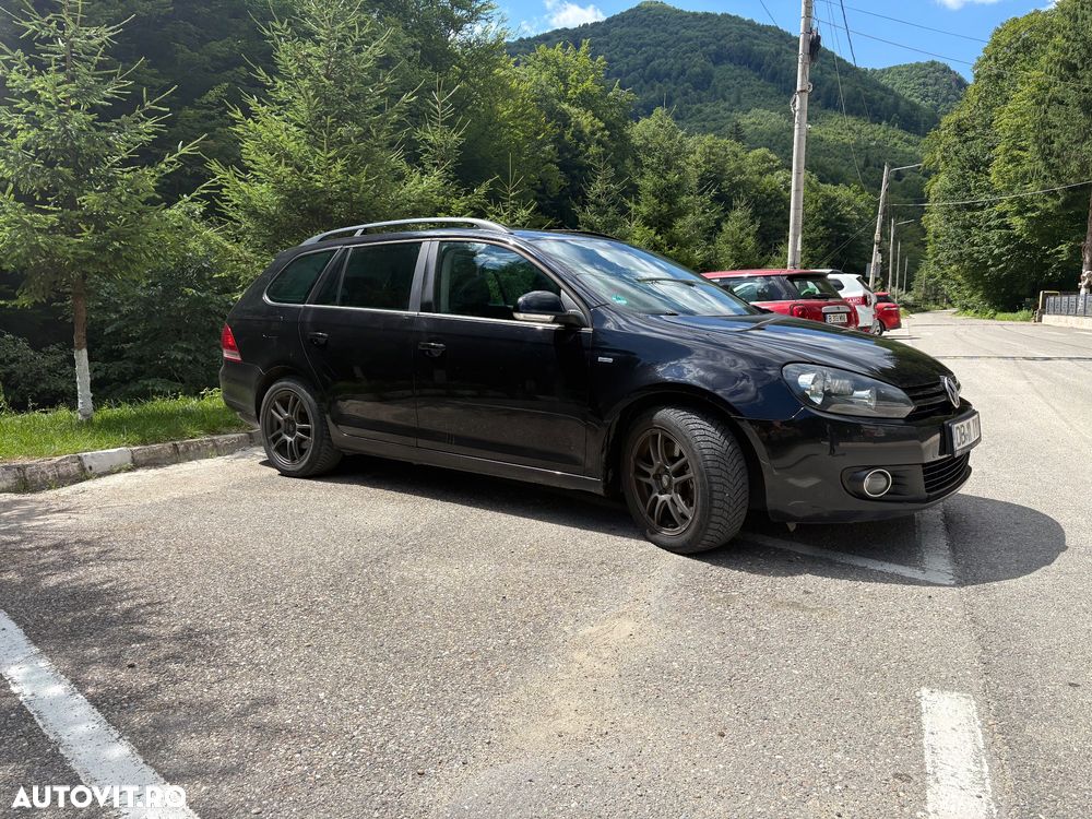 Volkswagen Golf - 2