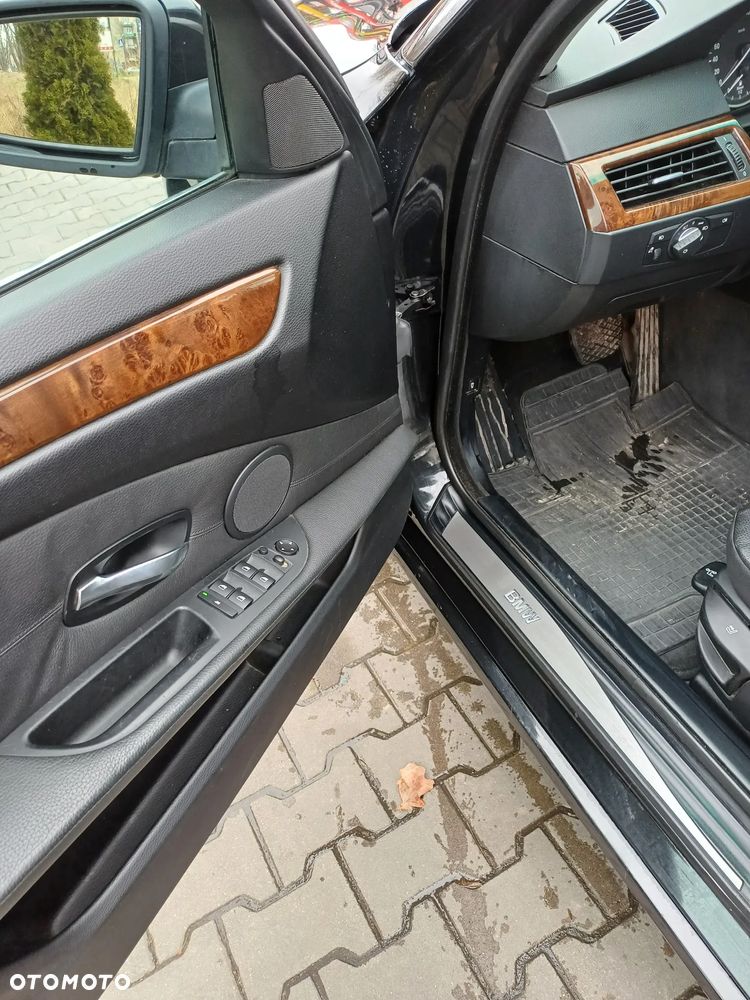 BMW Seria 5 530d xDrive - 8