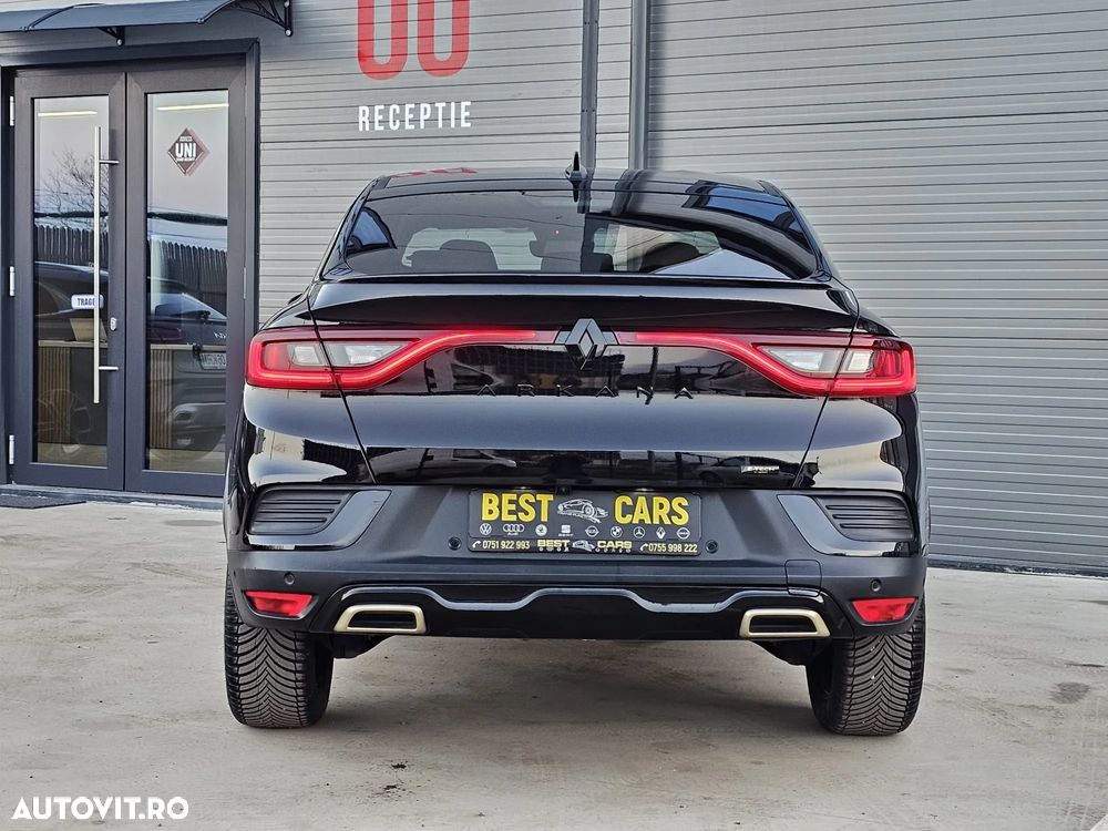 Renault Arkana E-TECH Hybrid RS Line - 12
