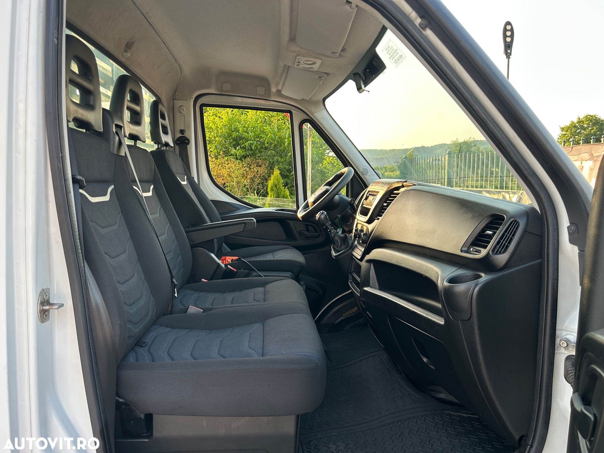 Iveco Daily 3.0 D BASCULABIL AXA DUBLA SPATE - 23
