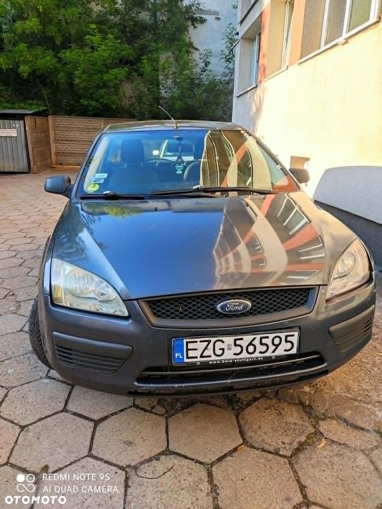 Ford Focus - 1