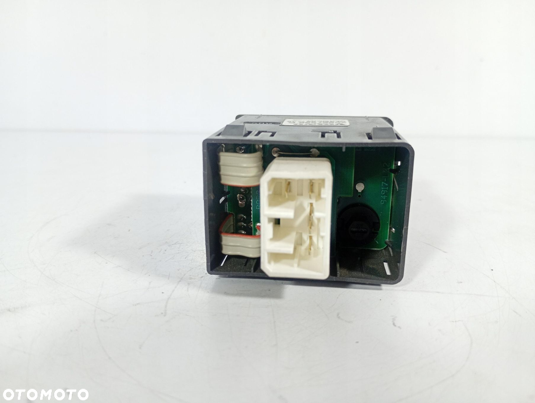 Volvo V40 95-04 STEROWANIE WŁĄCZNIK PRZEŁĄCZNIK KOMPUTERA OE 30857598 - 4