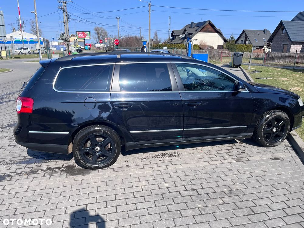 Volkswagen Passat 1.8 TSI Individual - 2