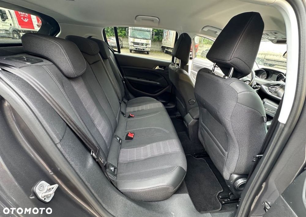 Peugeot 308 1.5 BlueHDi Allure S&S EAT6 - 13