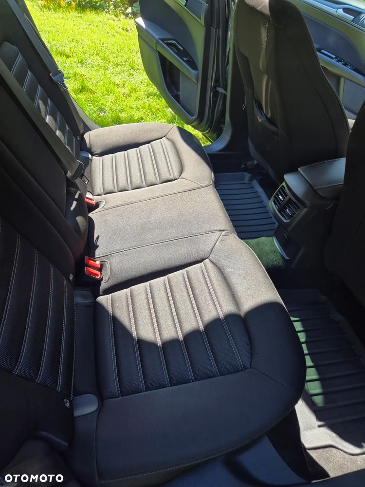 Ford Mondeo 1.5 EcoBoost Trend - 12